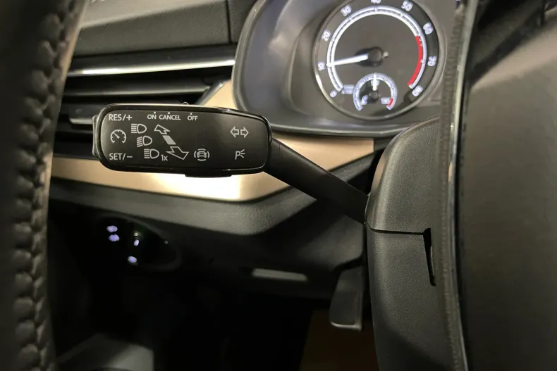 Skoda Scala din 2022 cu 97.777 km - oferta SKO198055 - foto 22