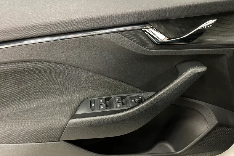 Skoda Scala din 2022 cu 97.777 km - oferta SKO198055 - foto 23