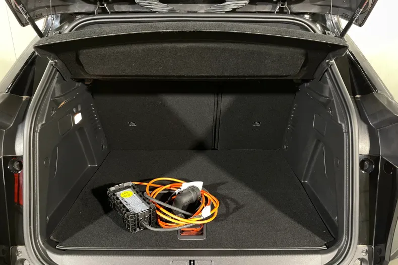 Peugeot 3008 din 2023 cu 96.378 km - oferta PEU198056 - foto 12