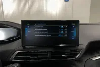 Peugeot 3008 din 2023 cu 96.378 km - oferta PEU198056 - foto 19