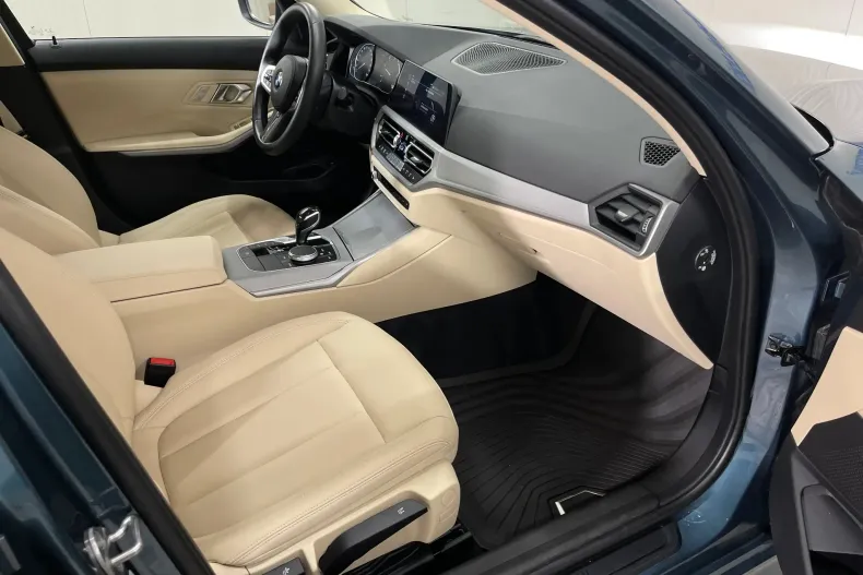 BMW 320d (Seria 3) din 2021 cu 50.818 km - oferta BMW198058 - foto 9