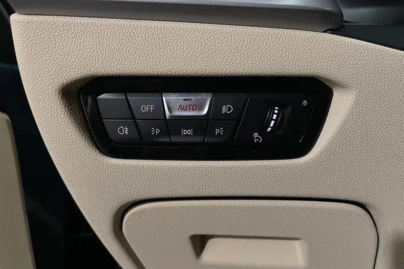 BMW 320d (Seria 3) din 2021 cu 50.818 km - oferta BMW198058 - foto 23