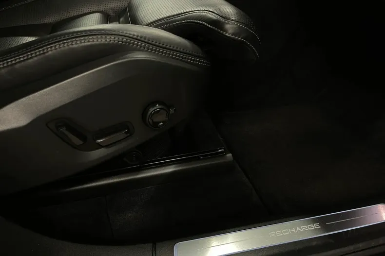 Volvo XC90 din 2021 cu 124.214 km - oferta VOL198059 - foto 26