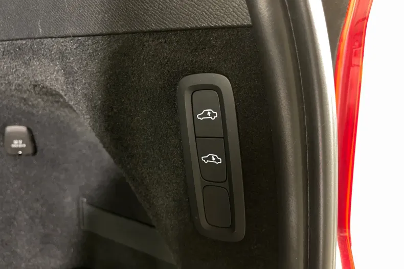 Volvo XC90 din 2021 cu 124.214 km - oferta VOL198059 - foto 27