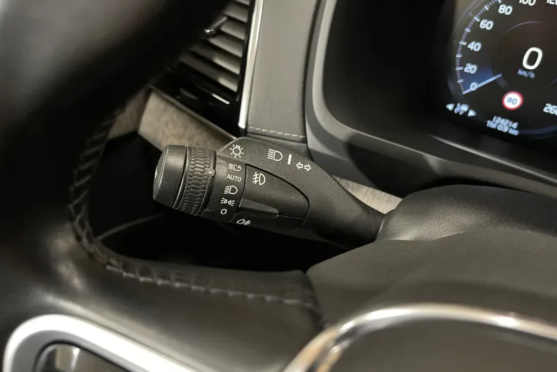 Volvo XC90 din 2021 cu 124.214 km - oferta VOL198059 - foto 33