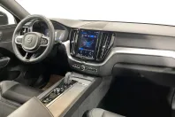 Volvo XC60 din 2022 cu 44.621 km - oferta VOL198060 - foto 8