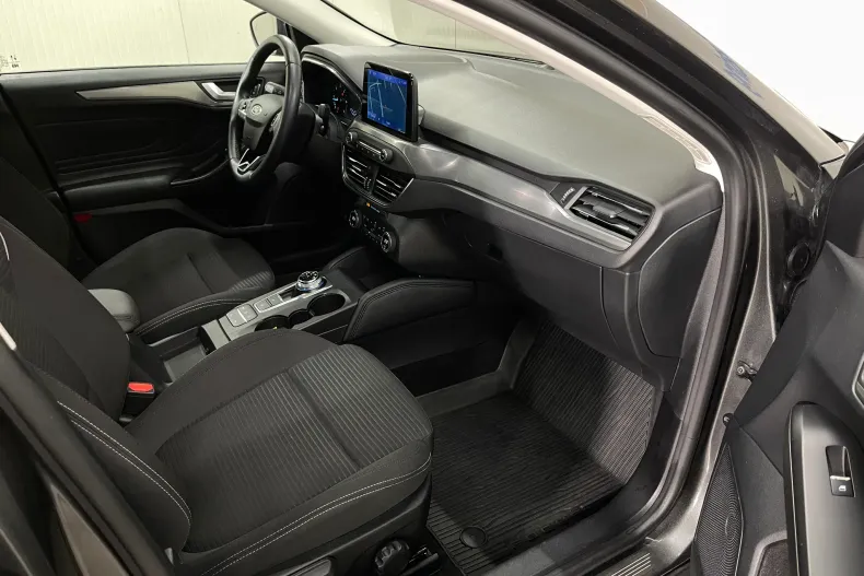 Ford Focus din 2021 cu 104.125 km - oferta FOR198061 - foto 9