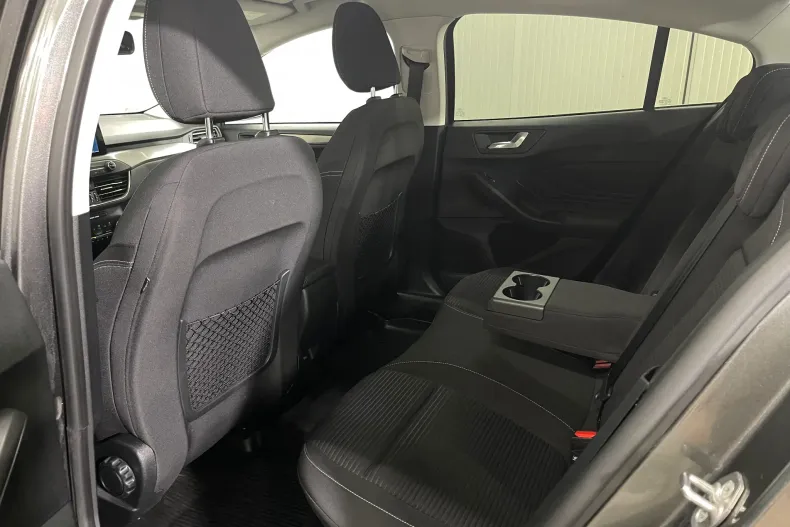 Ford Focus din 2021 cu 104.125 km - oferta FOR198061 - foto 11