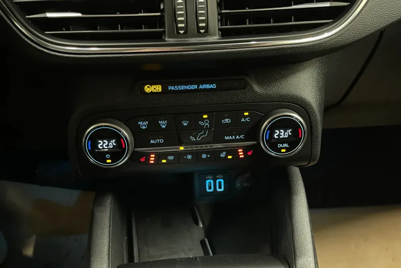 Ford Focus din 2021 cu 104.125 km - oferta FOR198061 - foto 18