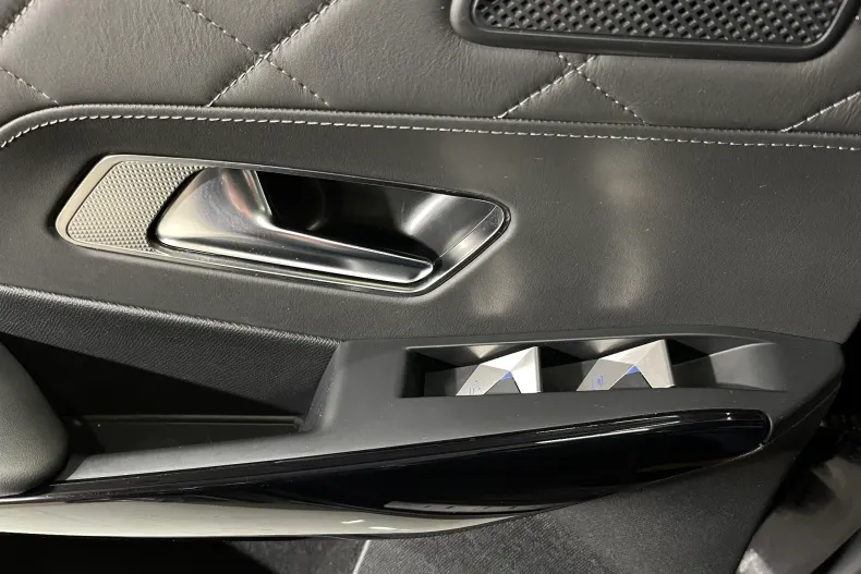 DS Automobiles DS 7 Crossback din 2020 cu 97.211 km - oferta DSA198062 - foto 35