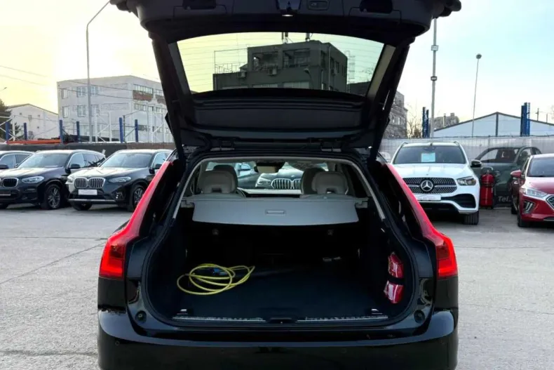 Volvo V90 din 2020 cu 113.000 km - oferta VOL198075 - foto 13