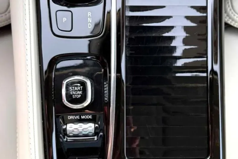 Volvo V90 din 2020 cu 113.000 km - oferta VOL198075 - foto 26