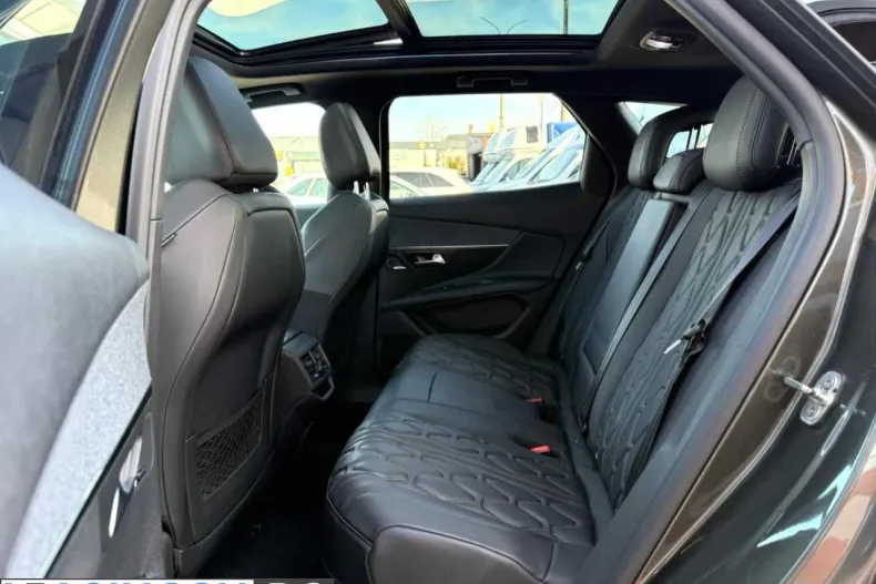 Peugeot 3008 din 2020 cu 88.000 km - oferta PEU198077 - foto 19