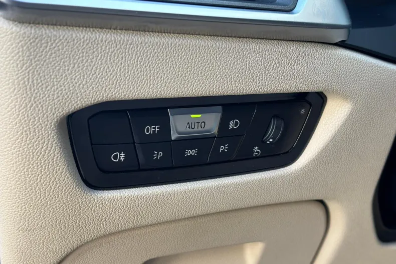 BMW 330e (Seria 3) din 2020 cu 113.300 km - oferta BMW198079 - foto 15