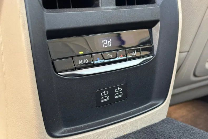 BMW 330e (Seria 3) din 2020 cu 113.300 km - oferta BMW198079 - foto 19