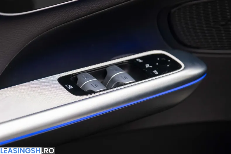 Mercedes-Benz GLC din 2023 cu 19.362 km - oferta MER198082 - foto 26