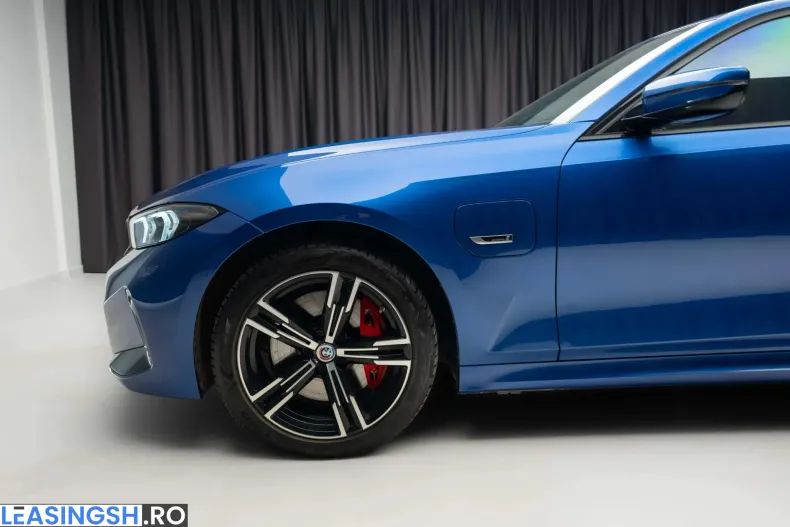 BMW 330e (Seria 3) din 2023 cu 81.480 km - oferta BMW198083 - foto 10