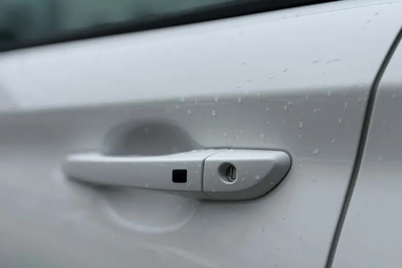 Hyundai Kona din 2022 cu 39.086 km - oferta HYU198087 - foto 22