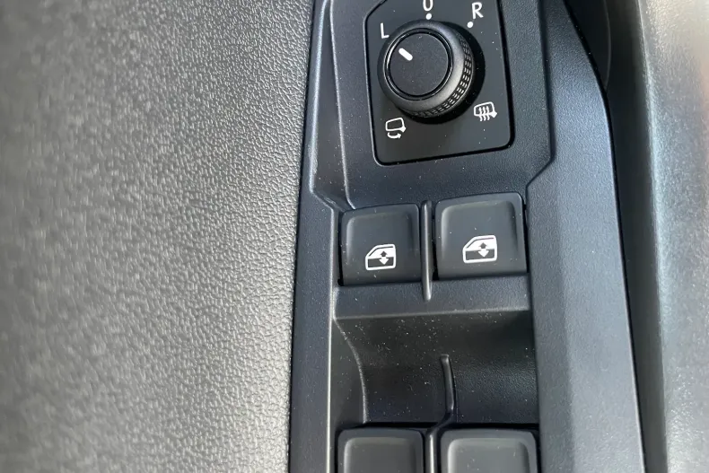 Volkswagen Taigo din 2025 cu 1 km - oferta VOL198089 - foto 12