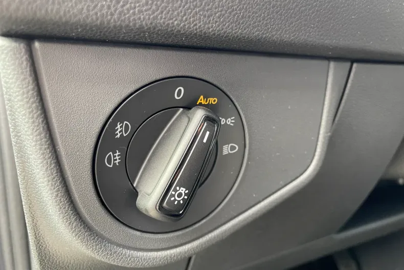 Volkswagen Taigo din 2025 cu 1 km - oferta VOL198089 - foto 13