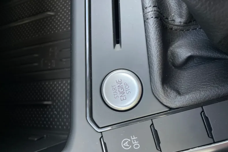 Volkswagen Taigo din 2025 cu 1 km - oferta VOL198089 - foto 17