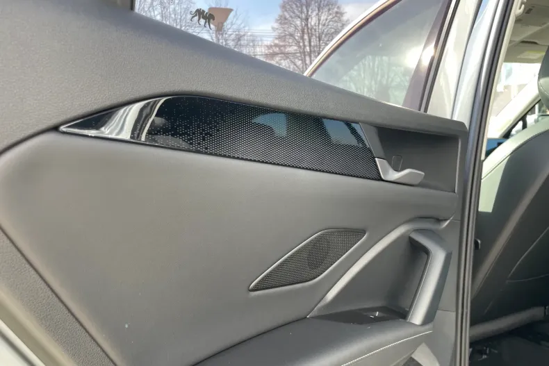 Volkswagen Tiguan din 2025 cu 1 km - oferta VOL198090 - foto 14