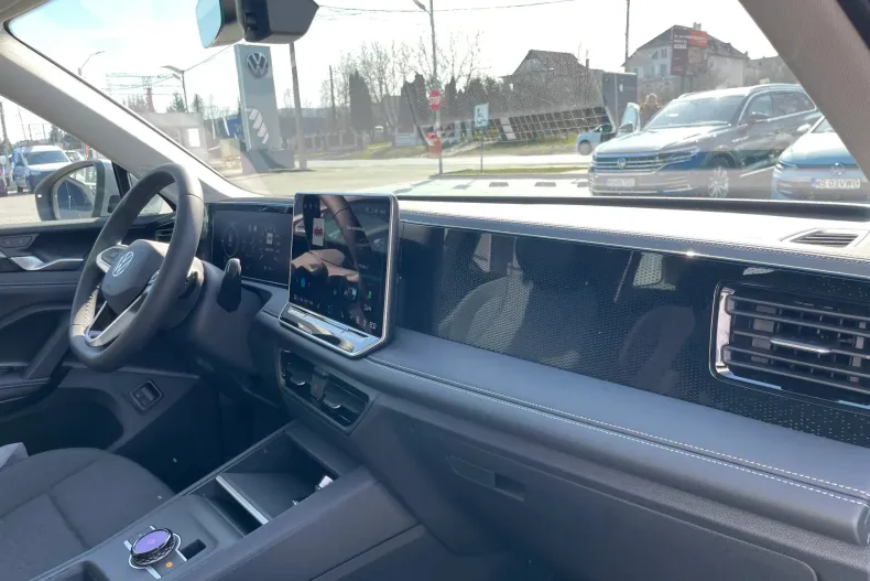 Volkswagen Tiguan din 2025 cu 1 km - oferta VOL198090 - foto 18
