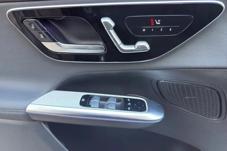 Mercedes-Benz GLC din 2024 cu 28.300 km - oferta MER198092 - foto 12