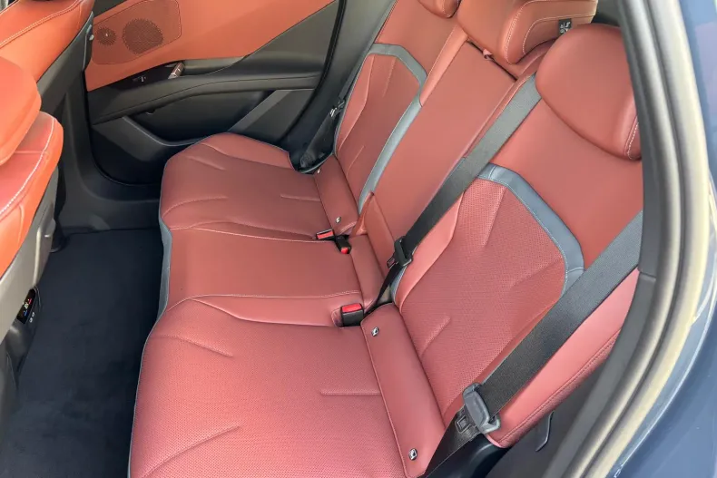 BMW iX3 (Seria X) din 2026 cu 15.000 km - oferta BMW198099 - foto 17