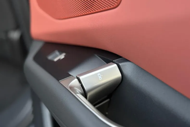 BMW iX3 (Seria X) din 2026 cu 15.000 km - oferta BMW198099 - foto 22