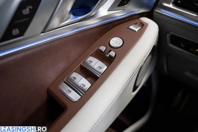 BMW XM (Seria X) din 2025 cu 8.728 km - oferta BMW198100 - foto 26