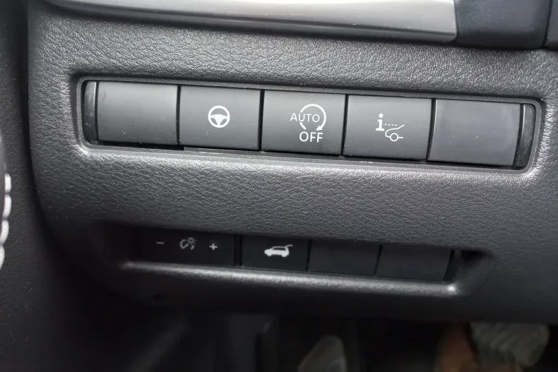 Nissan Qashqai din 2023 cu 36.000 km - oferta NIS198109 - foto 16