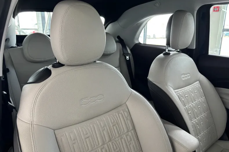 Fiat 500 din 2022 cu 22.396 km - oferta FIA198110 - foto 16