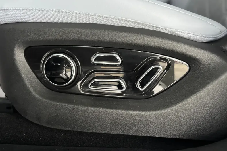 BYD Sealion 7 din 2025 cu 13.750 km - oferta BYD198113 - foto 21