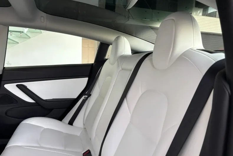 Tesla Model 3 din 2021 cu 49.000 km - oferta TES198114 - foto 14
