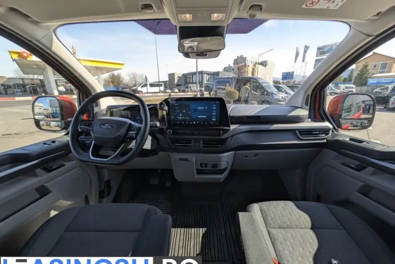 Ford Tourneo Custom din 2024 cu 17.000 km - oferta FOR198118 - foto 12