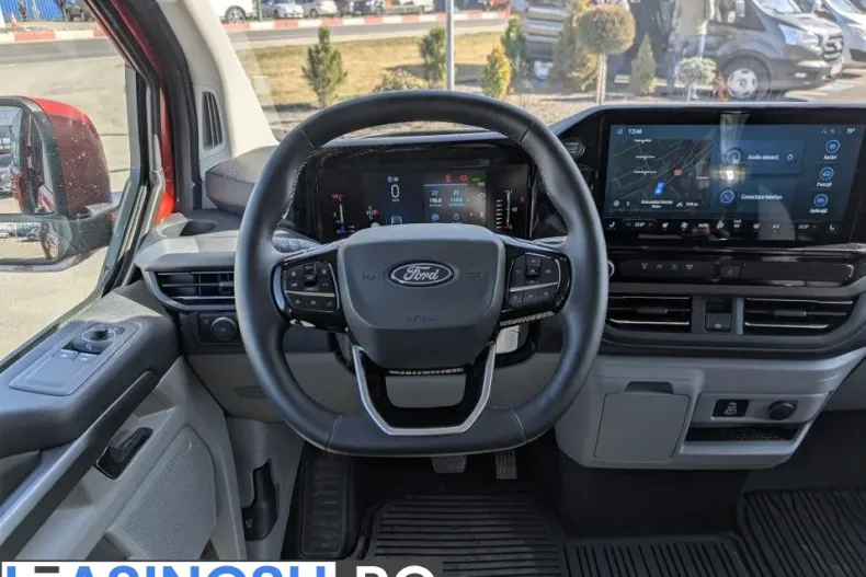 Ford Tourneo Custom din 2024 cu 17.000 km - oferta FOR198118 - foto 13