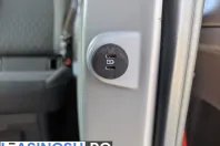 Ford Tourneo Custom din 2024 cu 17.000 km - oferta FOR198118 - foto 19