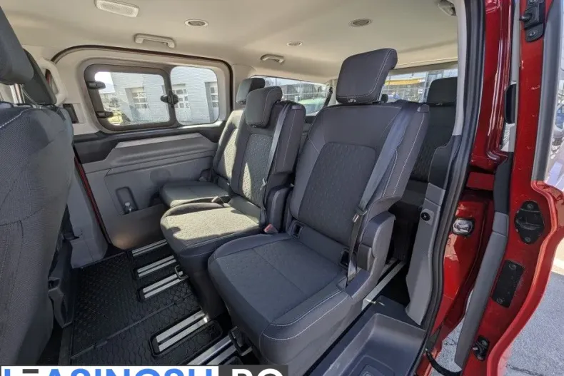 Ford Tourneo Custom din 2024 cu 17.000 km - oferta FOR198118 - foto 22