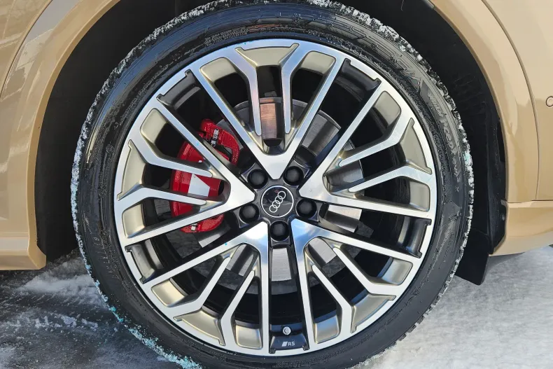 Audi SQ5 din 2025 cu 2.350 km - oferta AUD198119 - foto 8