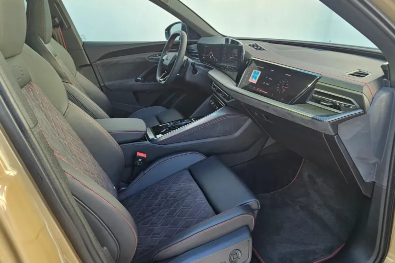 Audi SQ5 din 2025 cu 2.350 km - oferta AUD198119 - foto 17