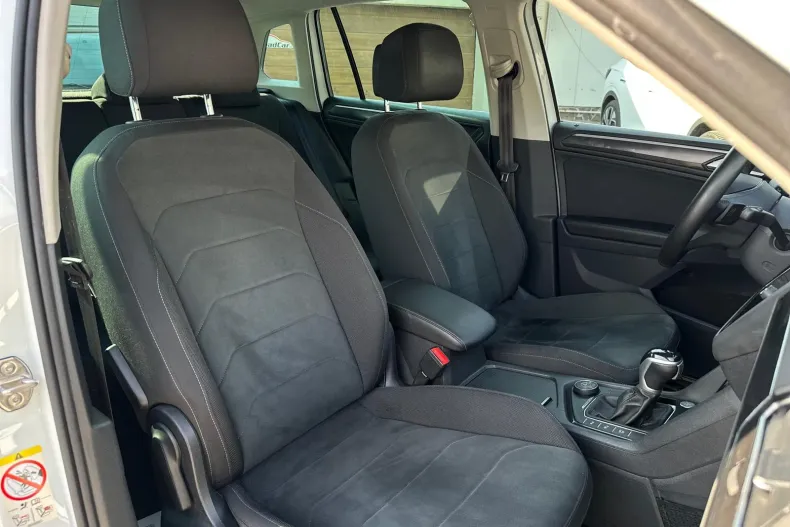 Volkswagen Tiguan din 2022 cu 80.947 km - oferta VOL198121 - foto 31