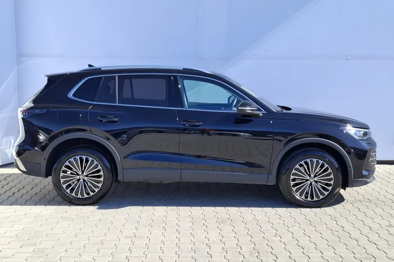 Volkswagen Tiguan din 2024 cu 23.604 km - oferta VOL198124 - foto 3