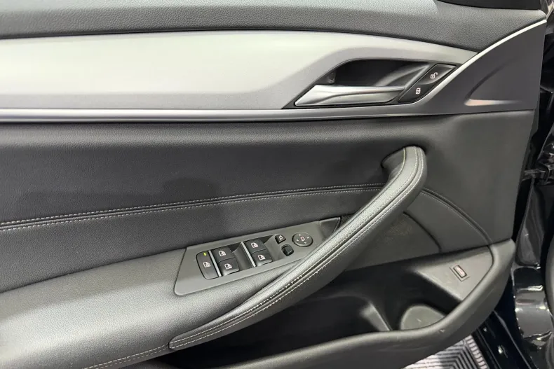 BMW 520d (Seria 5) din 2023 cu 168.808 km - oferta BMW198126 - foto 21