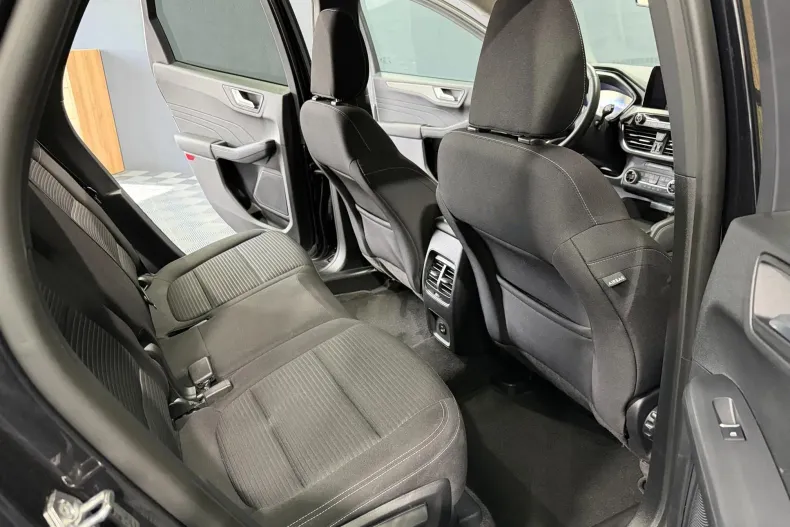 Ford Kuga din 2022 cu 75.346 km - oferta FOR198127 - foto 15