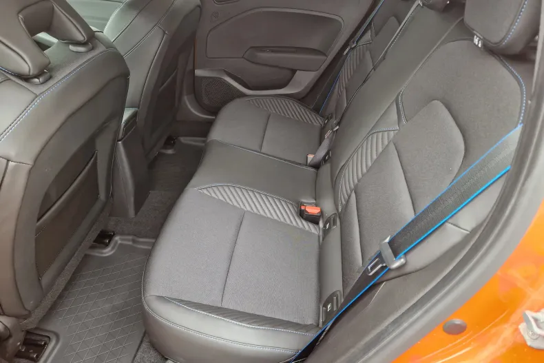 Renault Clio din 2024 cu 18 km - oferta REN198135 - foto 27