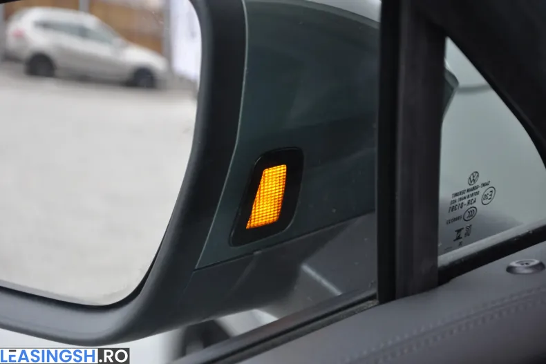 Volkswagen Tiguan din 2025 cu 9.435 km - oferta VOL198138 - foto 9