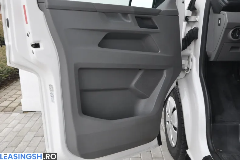Volkswagen Transporter din 2024 cu 60.769 km - oferta VOL198140 - foto 8