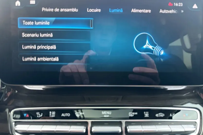 Mercedes-Benz V din 2022 cu 44.365 km - oferta MER198141 - foto 18