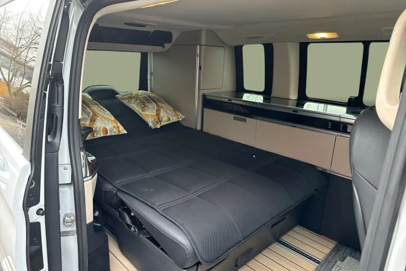 Mercedes-Benz V din 2022 cu 44.365 km - oferta MER198141 - foto 24